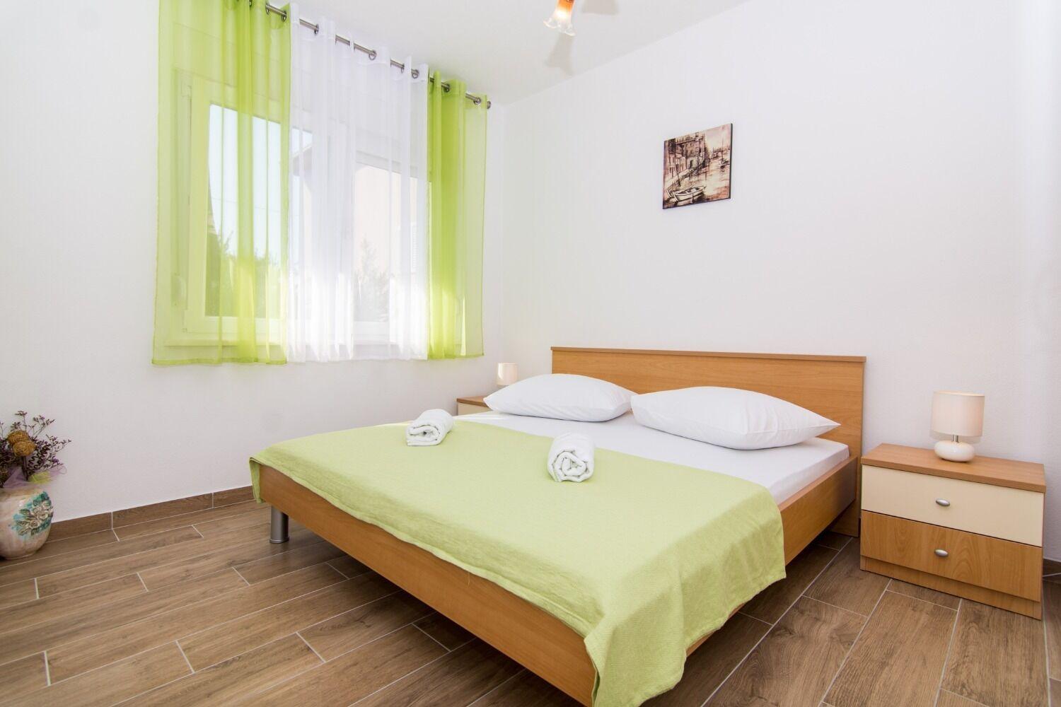 Apartments Ivica - Garden Terrace Slatine Bagian luar foto
